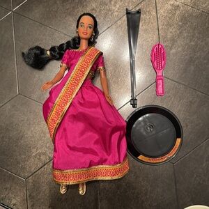 Indian Barbie Dolls of the World 1996